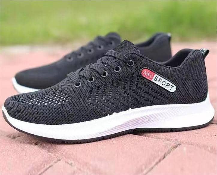 Spring New Men's Flyknit Mesh Athletic Shoes Trendy Versatile Breathable Casual Shoes Comfortable Walking Shoes