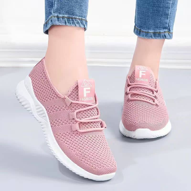 Unisex Flyknit Mesh Sneakers Breathable Comfortable Korean Style Student Running Shoes for Couples