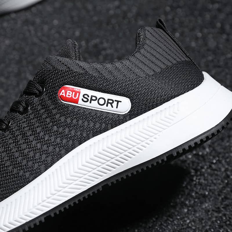 Men's Breathable Flyknit Mesh Casual Athletic Running Shoes Lightweight Wear-Resistant Comfortable Sneakers