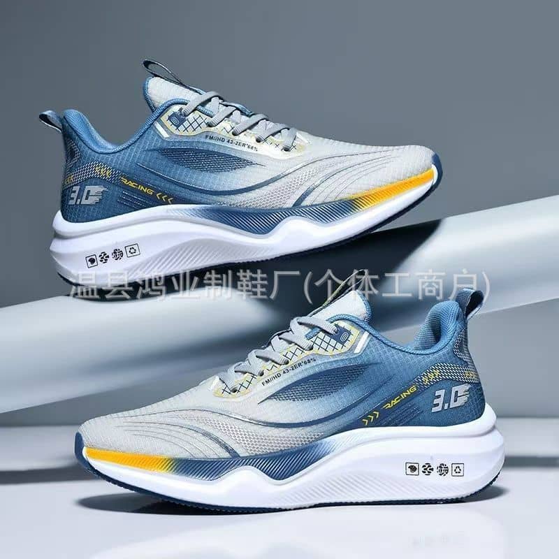 Men's Mesh Lightweight Running Shoes Breathable Student Athletic Sneakers