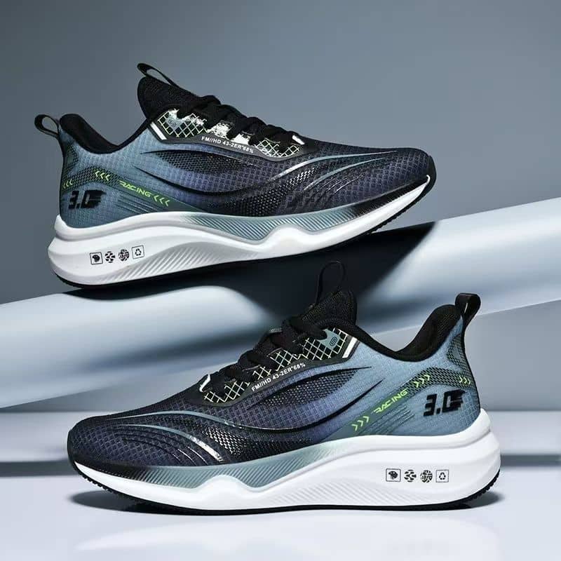Men's Mesh Lightweight Running Shoes Breathable Student Athletic Sneakers