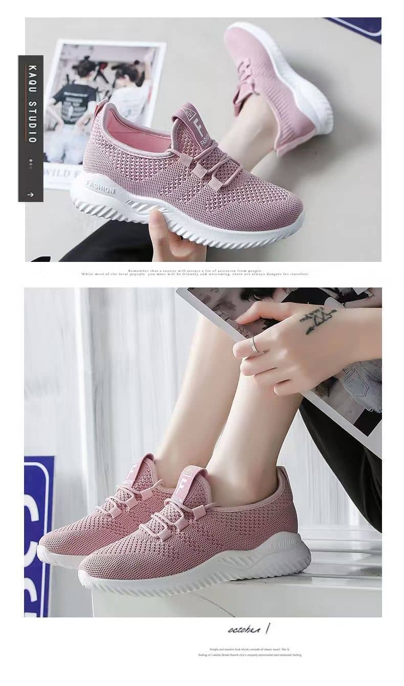 Unisex Flyknit Mesh Sneakers Breathable Comfortable Korean Style Student Running Shoes for Couples