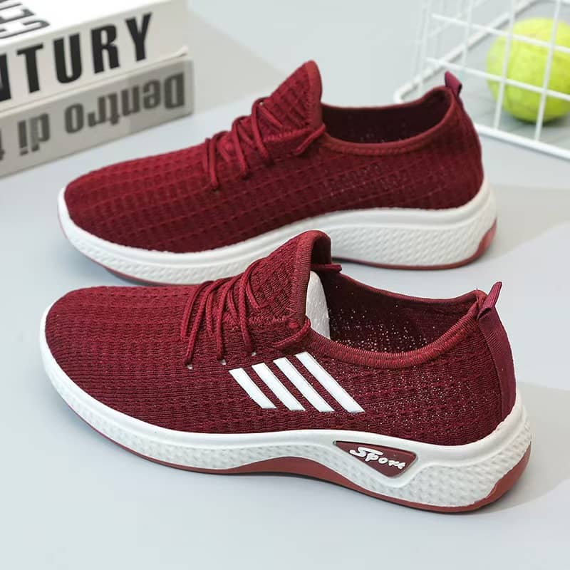 New Women's Flyknit Athletic Shoes Soft Sole Anti-Slip Breathable Dance Walking Sneakers