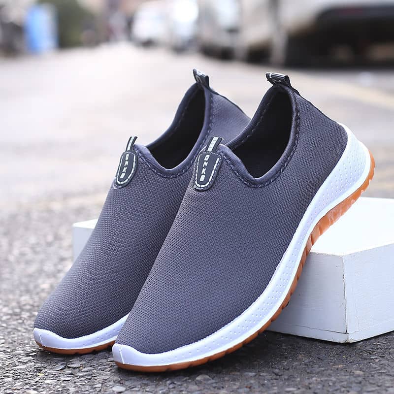 Old Beijing Cloth Shoes Thickened Rubber Sole Slip-On Lightweight Unlined Shoes for Men and Women