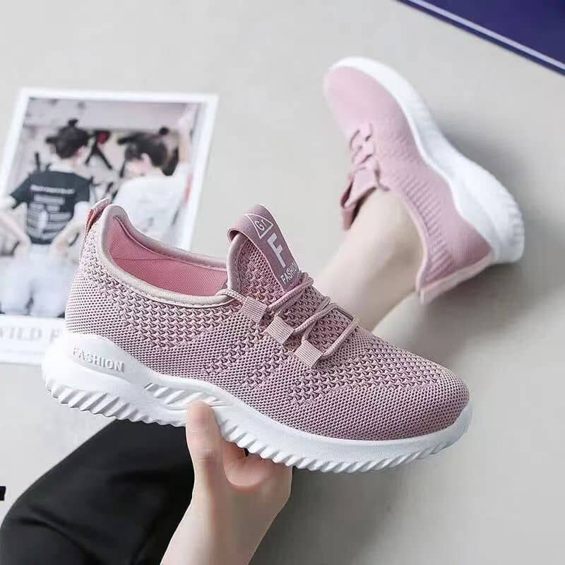Unisex Flyknit Mesh Sneakers Breathable Comfortable Korean Style Student Running Shoes for Couples