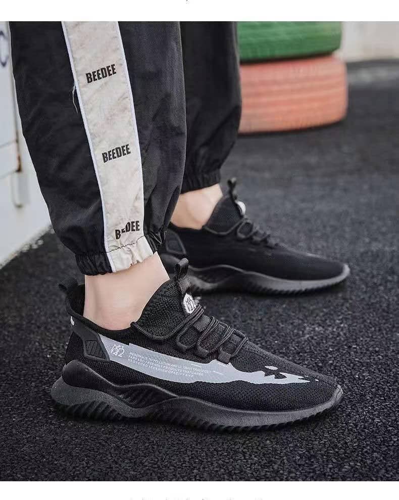 Men's Four Seasons Casual Comfortable Mesh Shoes Student Running Shoes Trendy Shoes Anti-Slip Coconut Shoes