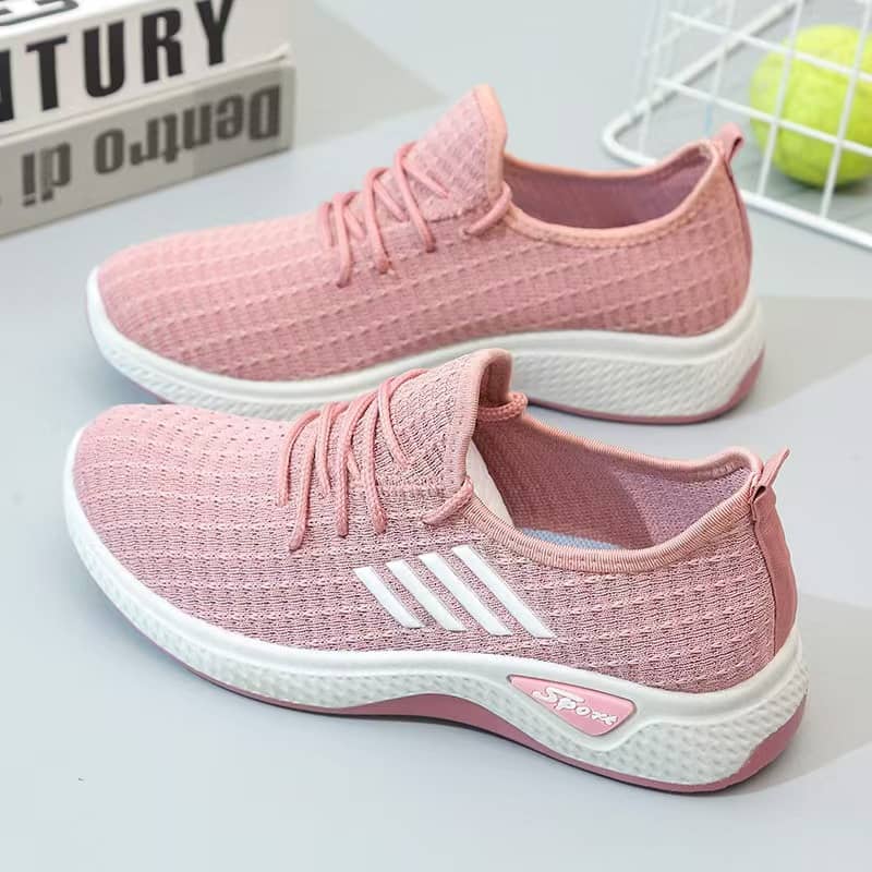 New Women's Flyknit Athletic Shoes Soft Sole Anti-Slip Breathable Dance Walking Sneakers