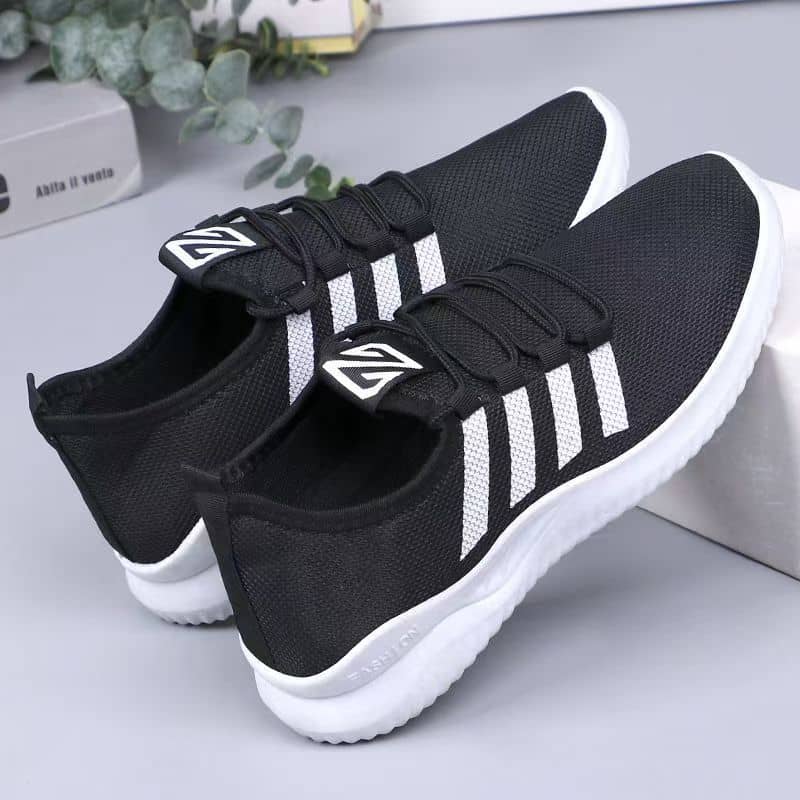 Unisex Casual Breathable Mesh Sneakers Comfortable Athletic Shoes for Couples