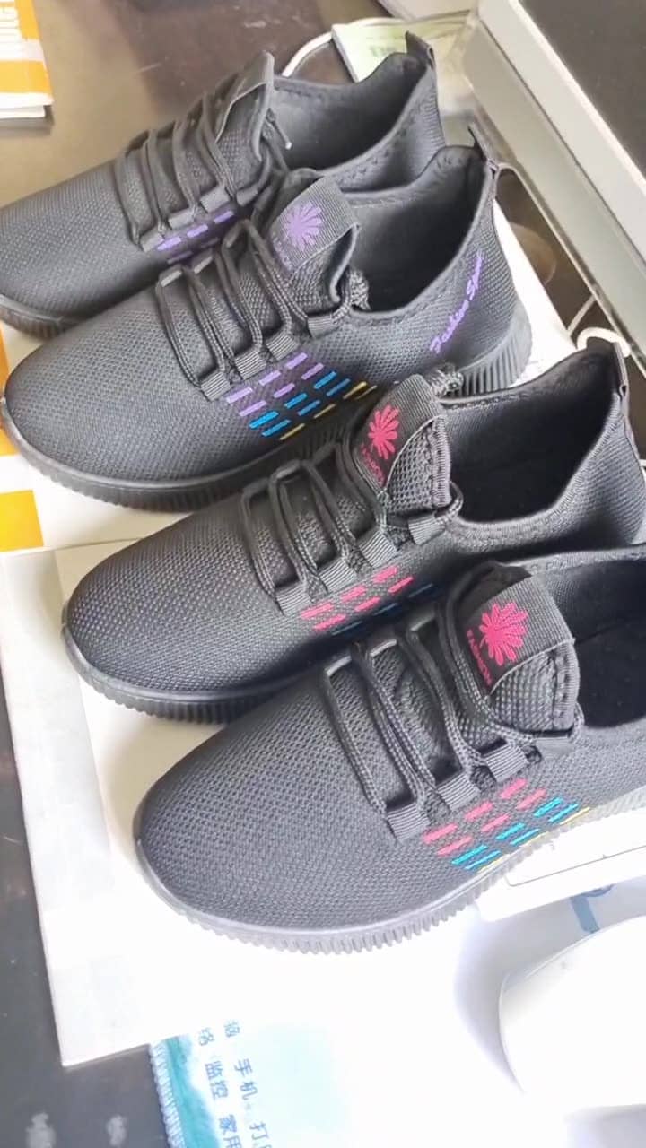 New Autumn Winter Women's Walking Shoes Comfortable Breathable Slip-On Fleece-Lined Thickened