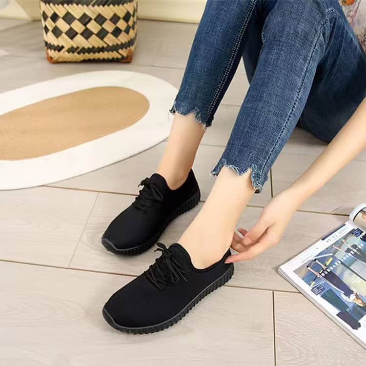 XCSH Exclusive Oteman819 Old Beijing Women's Coconut Shoes Anti-Slip Breathable Athletic Shoes Pure Black