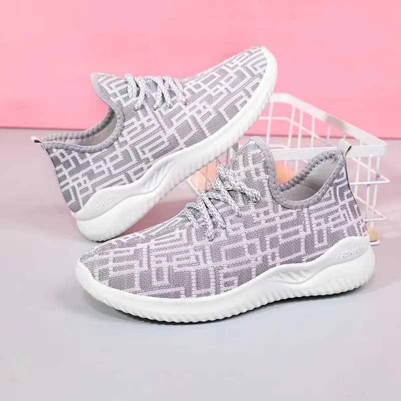 Unisex Coconut Athletic Shoes Old Beijing Cloth Shoes Breathable Flyknit Casual Platform Running Coconut Shoes