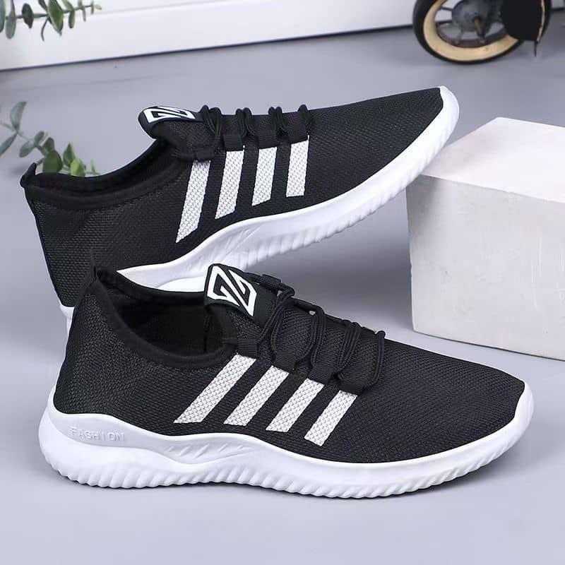 Unisex Casual Breathable Mesh Sneakers Comfortable Athletic Shoes for Couples