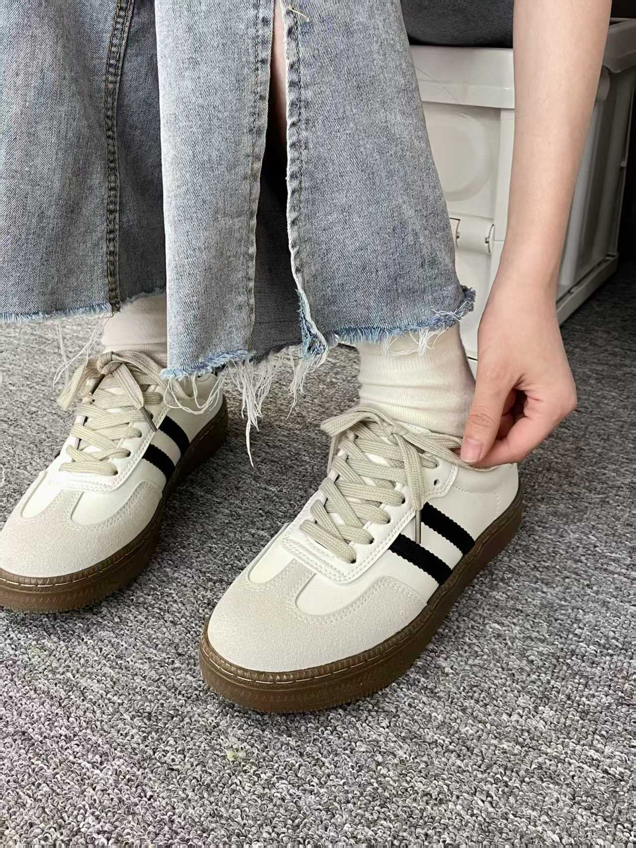 German Army Trainer Style Unisex White Sneakers Casual Sports Shoes Couple Style Campus