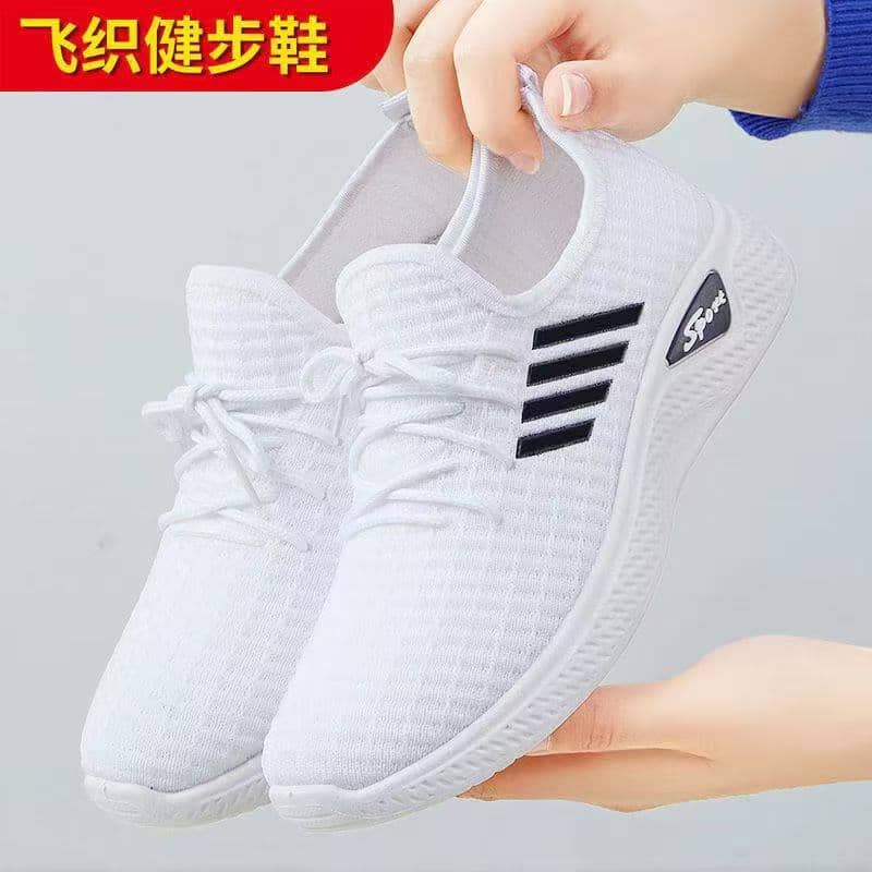 Women's Flyknit Athletic Shoes Soft Sole Slip-On Casual Walking Shoes Breathable Anti-Slip
