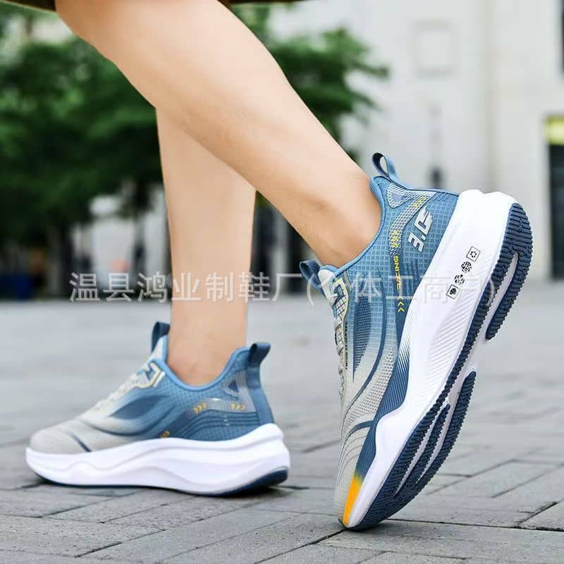 Spring Autumn Men's Ultra-Light Running Shoes Breathable Shock-Absorbing Soft Sole Mesh Sneakers