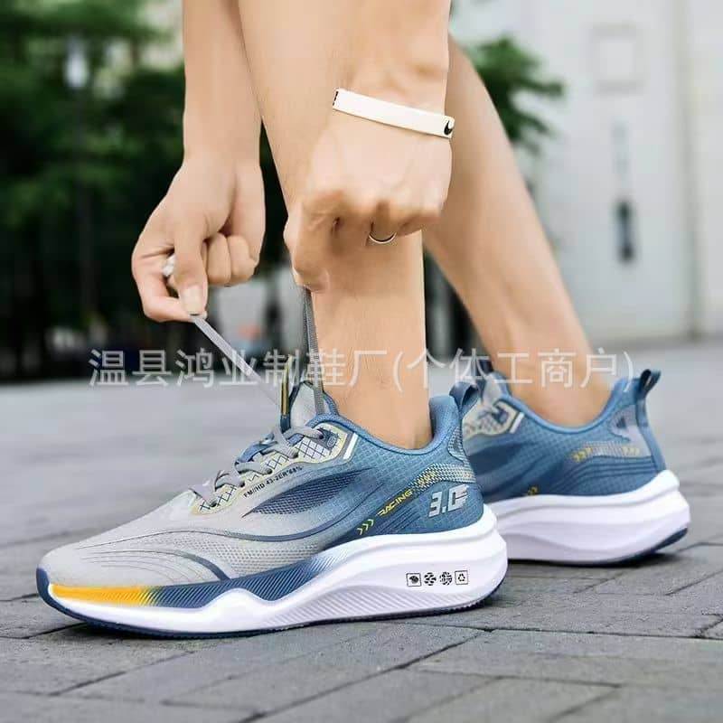 Spring Autumn Men's Ultra-Light Running Shoes Breathable Shock-Absorbing Soft Sole Mesh Sneakers