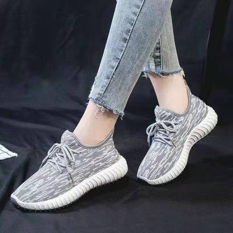 Unisex Coconut Athletic Shoes Old Beijing Cloth Shoes Breathable Flyknit Casual Platform Running Coconut Shoes