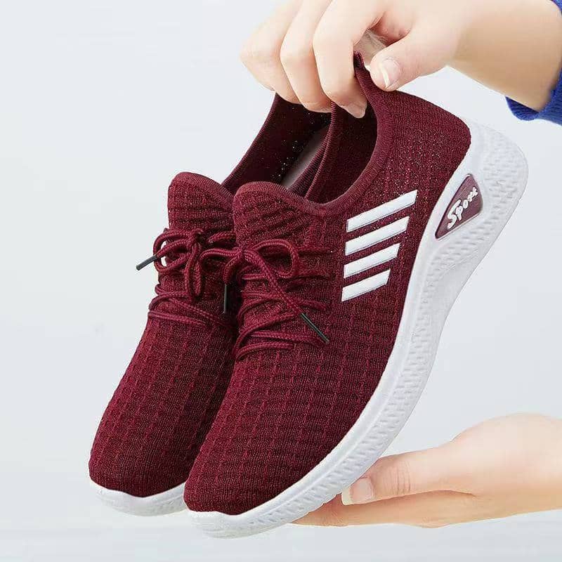 Women's Flyknit Athletic Shoes Soft Sole Slip-On Casual Walking Shoes Breathable Anti-Slip