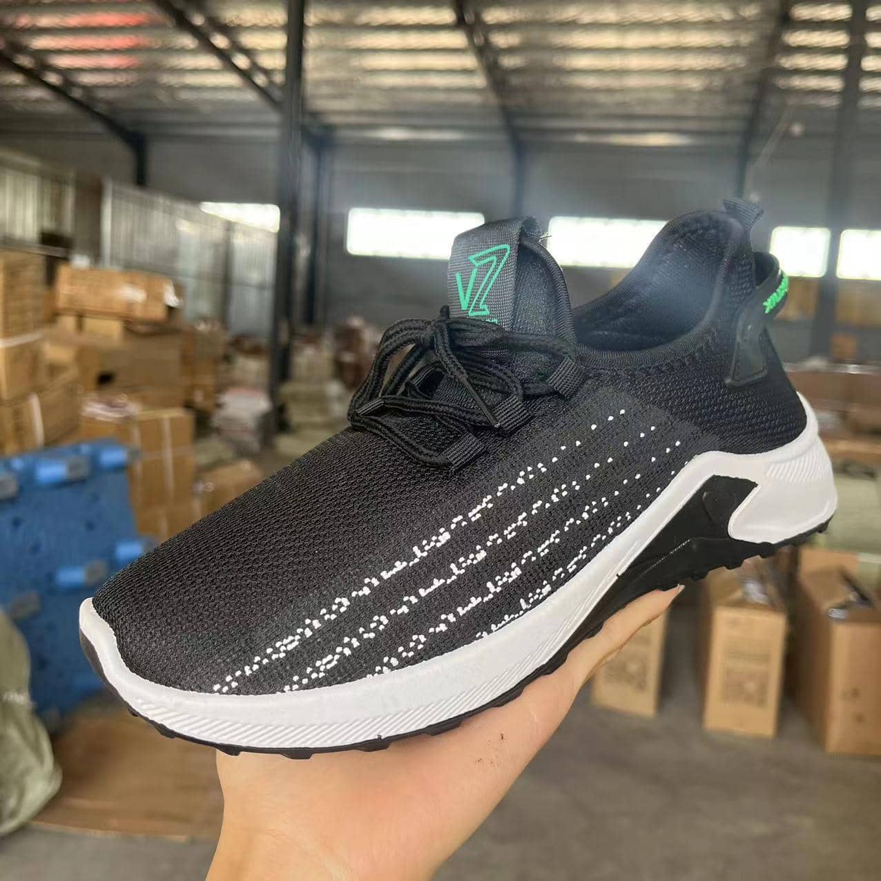 Men's Breathable Mesh Sneakers Dropshipping New Spring Summer Casual Athletic Running Shoes