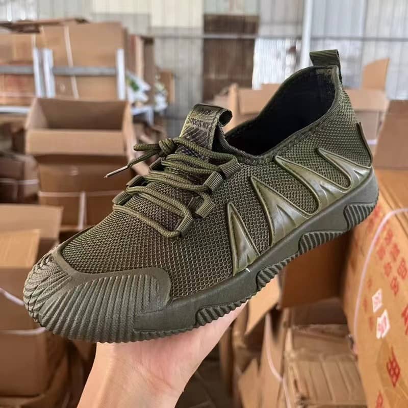 Men's Breathable Mesh Running Shoes Casual Sneakers Fashionable Work Shoes