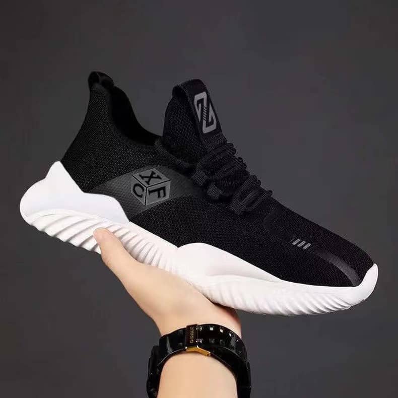 Men's Comfortable Breathable Mesh Cloth Athletic Running Shoes