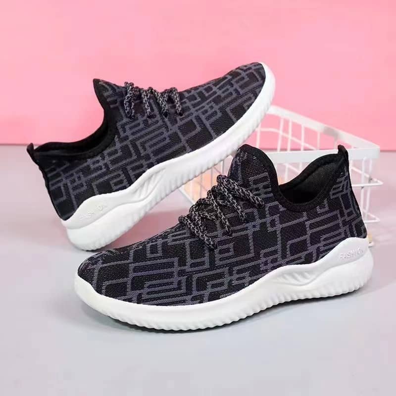Unisex Coconut Athletic Shoes Old Beijing Cloth Shoes Breathable Flyknit Casual Platform Running Coconut Shoes