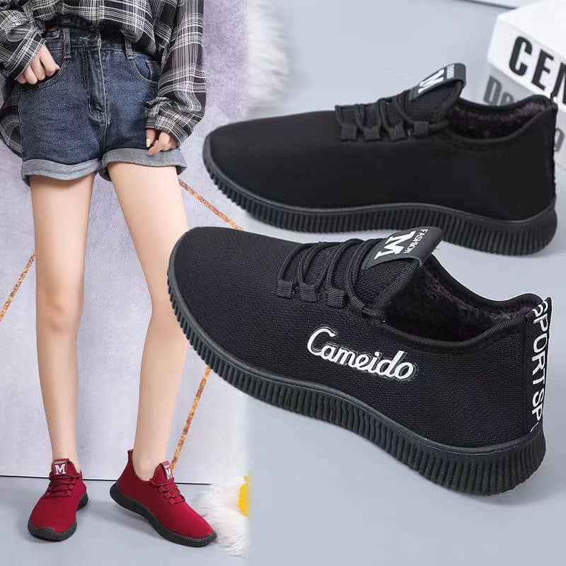 Autumn Winter New Women's Casual Comfortable Mom Shoes Korean Style Middle-Aged Elderly Walking Shoes Fleece-Lined Thickened Women's Shoes