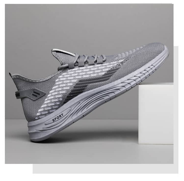 Men's Summer Breathable Flyknit Mesh Casual Shoes Comfortable Soft Sole Slip-On Sneakers