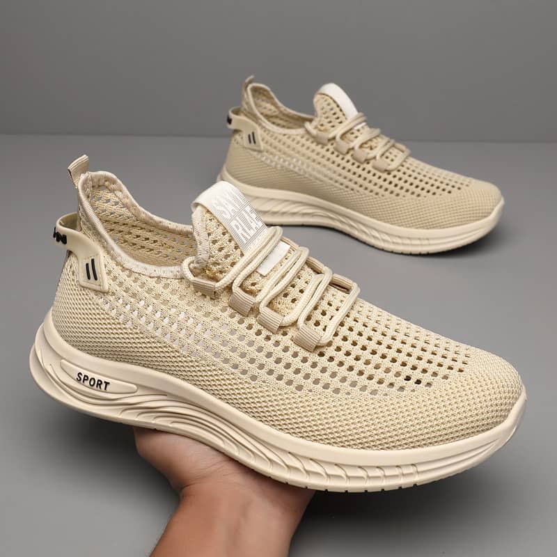 2023 Summer New Breathable Flyknit Lightweight Anti-Slip Wear-Resistant Walking Ultra-Light Men's Shoes