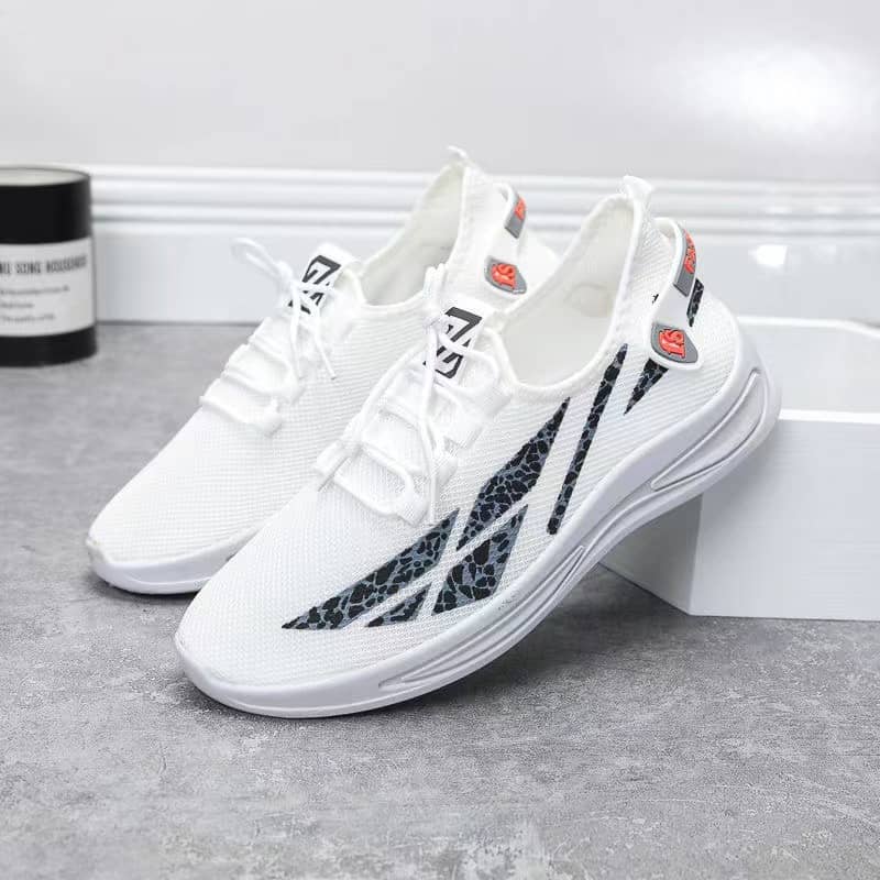 2023 New Summer Men's Breathable Mesh Cloth Sneakers Student Comfortable Running Shoes