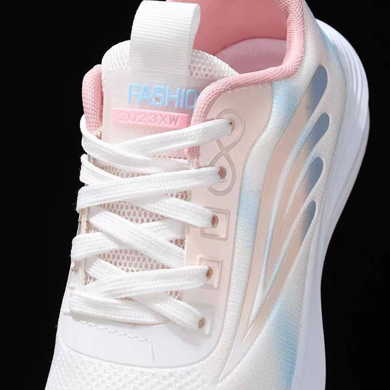 Women's Flyknit Mesh Athletic Shoes Platform Fashion Dad Shoes Anti-Slip Running Shoes