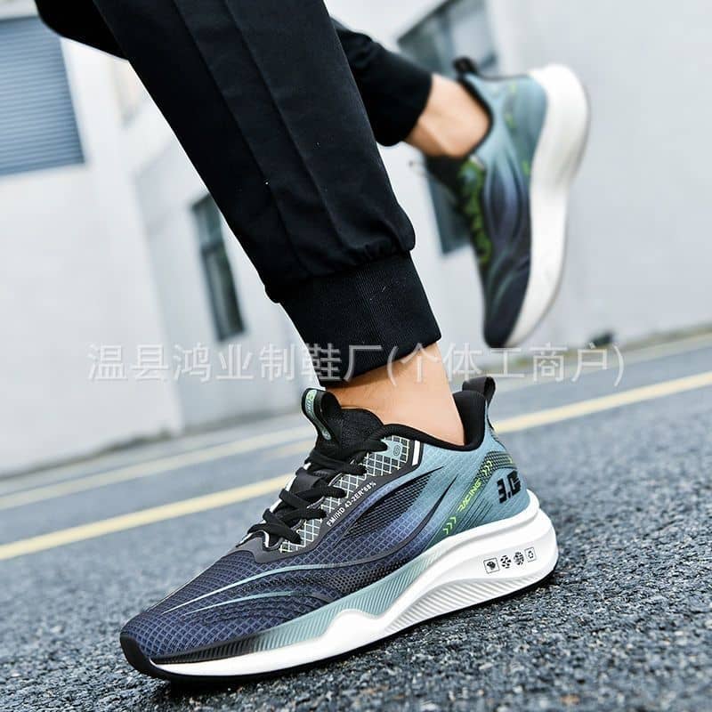 Spring Autumn Men's Ultra-Light Running Shoes Breathable Shock-Absorbing Soft Sole Mesh Sneakers